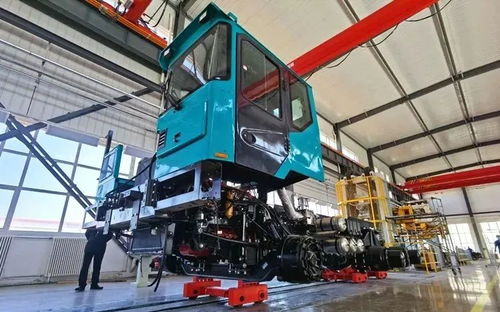 鄂爾多斯裝備制造工業園區 高擎產業轉型大旗 寫就發展超分答卷