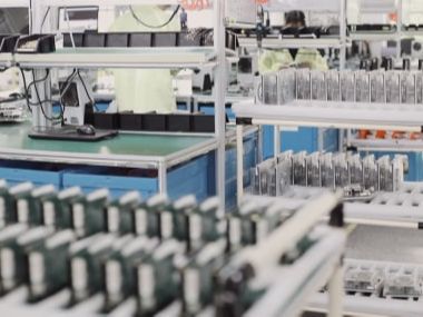 機器人生產(chǎn)如何實現(xiàn)快省穩(wěn)——對話快倉鐵三角